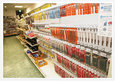 工具・工房品の日本橋2号店(1F)